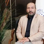 عبدالرضا عسگرخانی، مدیرعامل و بنیانگذار شرکت داریک طلایی رخشان و پلتفرم داریک